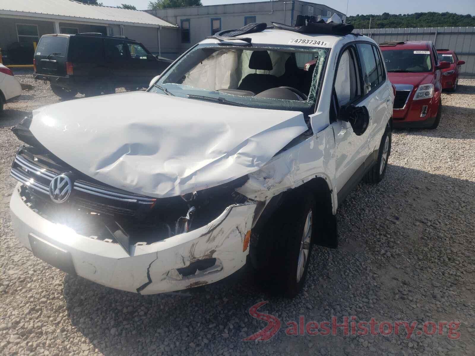 WVGBV7AX5HK048670 2017 VOLKSWAGEN TIGUAN