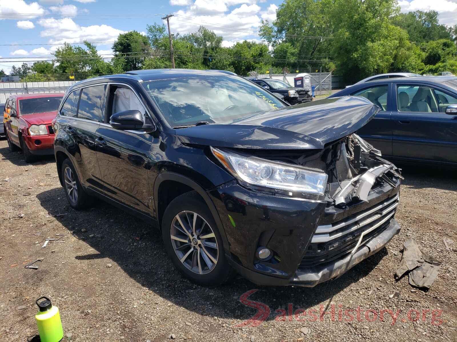 5TDJZRFH1JS878711 2018 TOYOTA HIGHLANDER