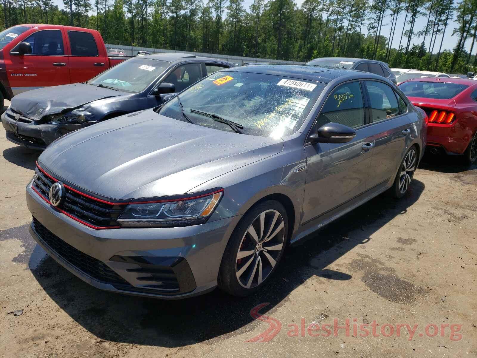 1VWJM7A38JC034937 2018 VOLKSWAGEN PASSAT