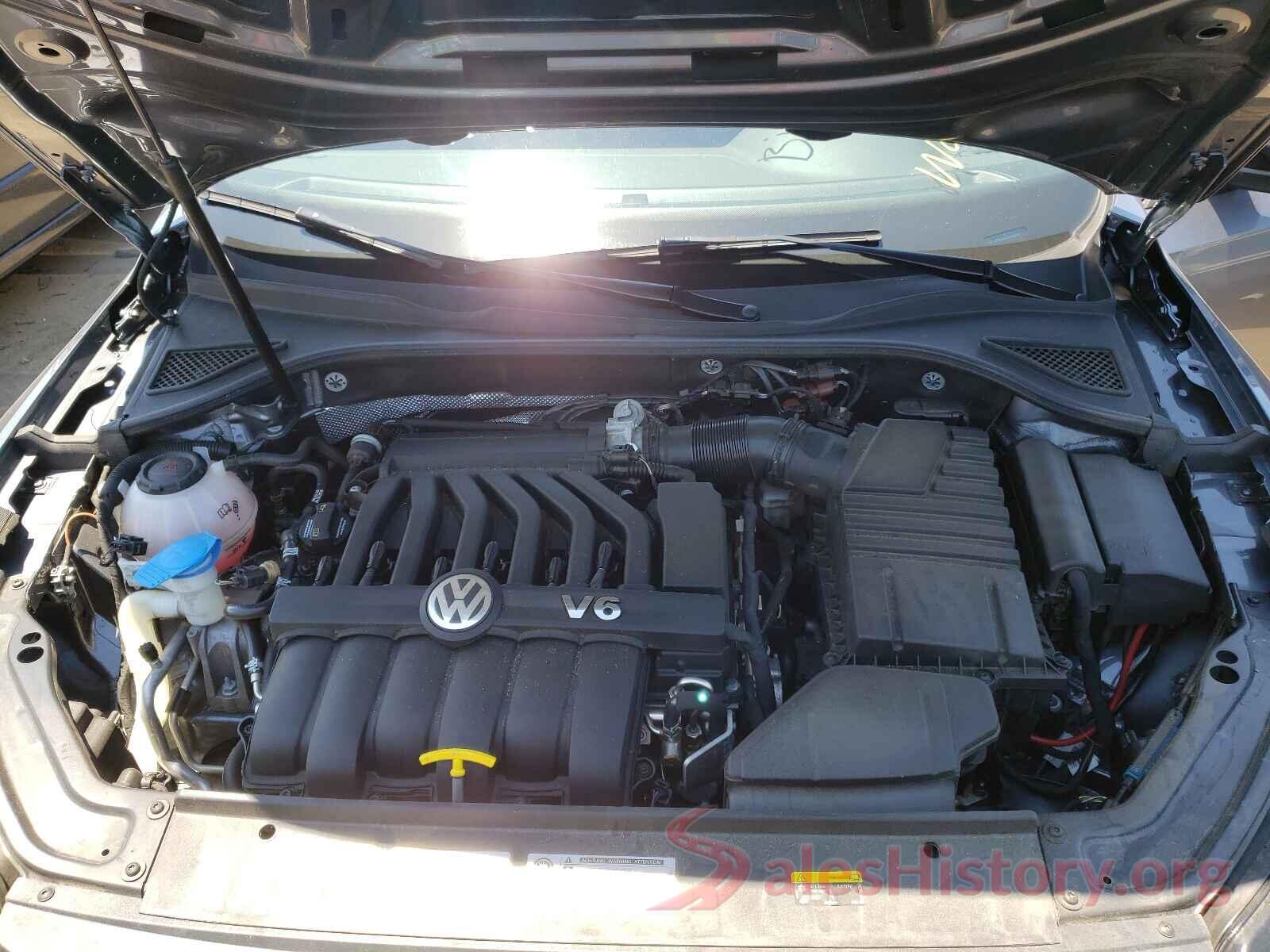 1VWJM7A38JC034937 2018 VOLKSWAGEN PASSAT