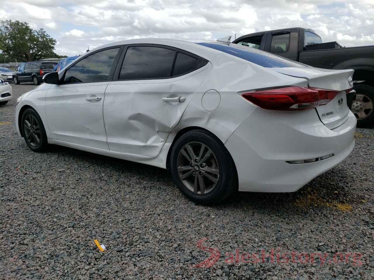 5NPD84LF8JH216622 2018 HYUNDAI ELANTRA