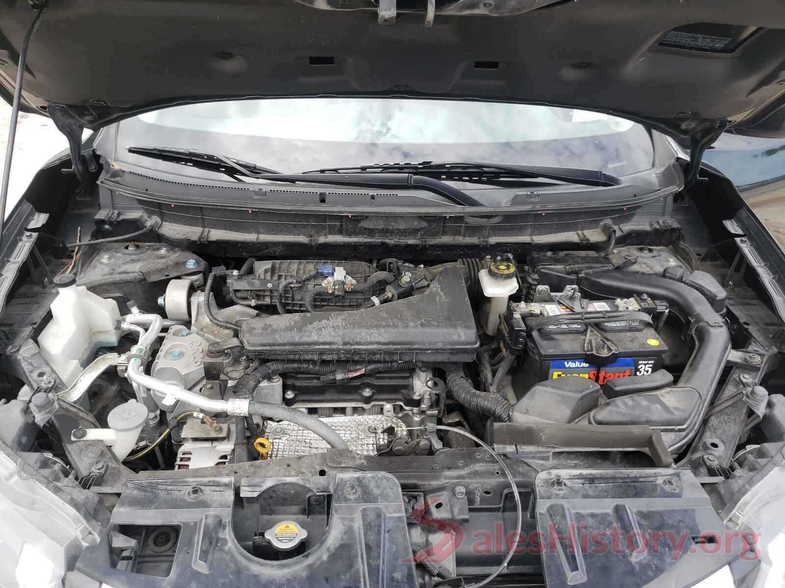 KNMAT2MT8JP621863 2018 NISSAN ROGUE