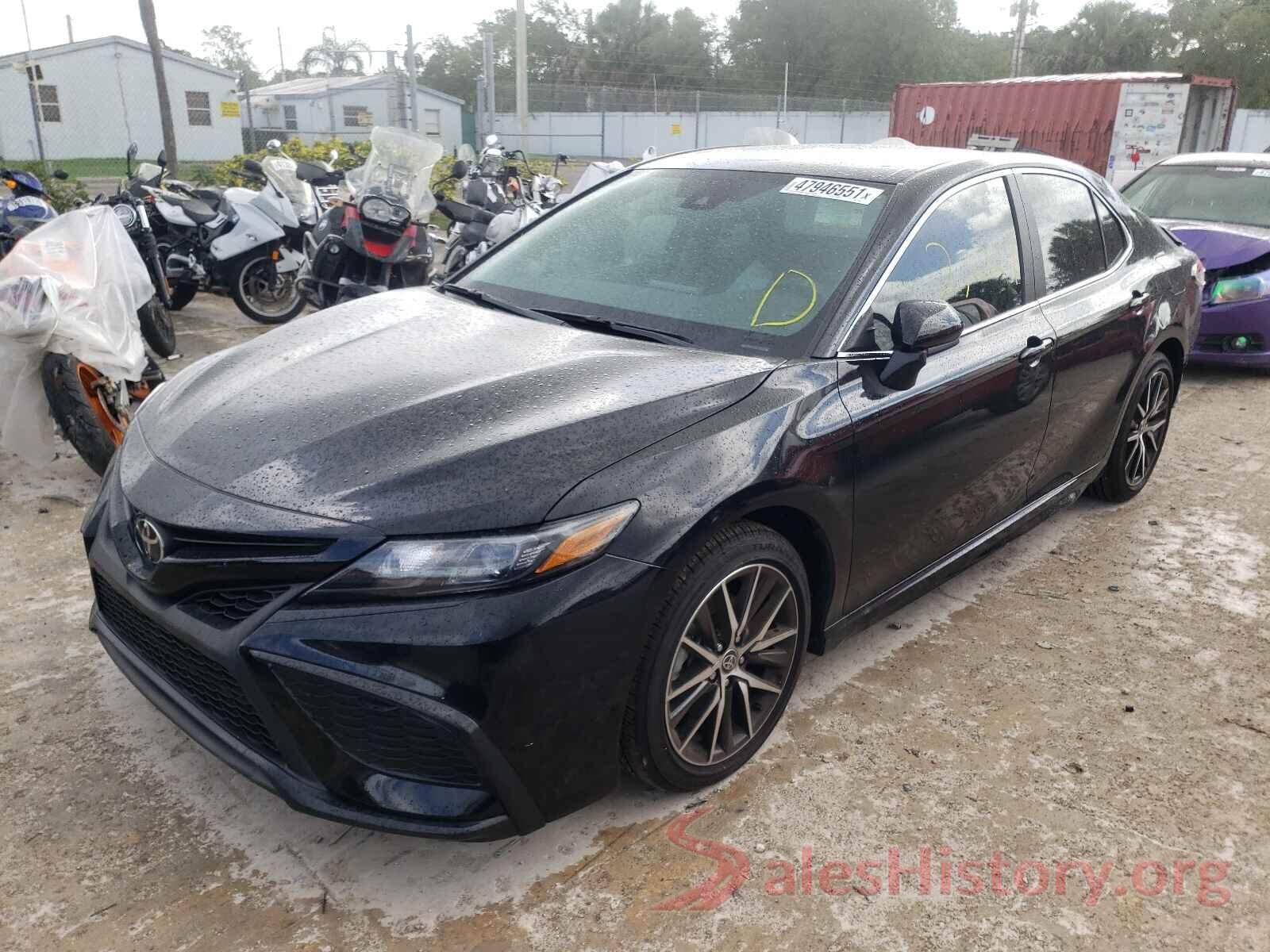 4T1G11AK2MU448929 2021 TOYOTA CAMRY