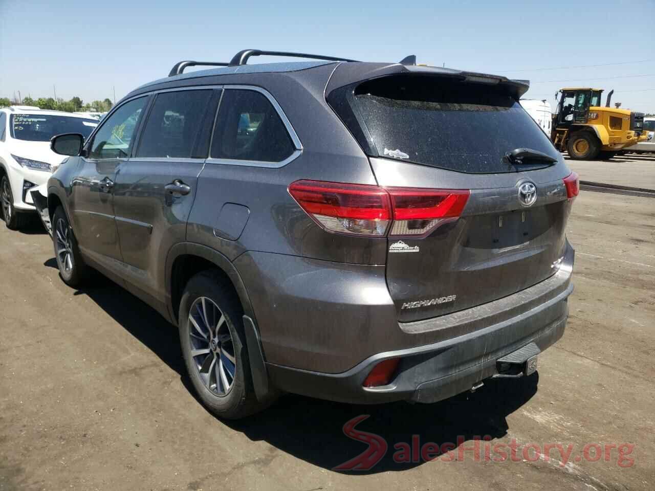 5TDJZRFH1KS605978 2019 TOYOTA HIGHLANDER