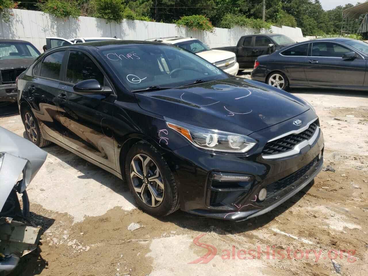 3KPF24AD2KE051944 2019 KIA FORTE