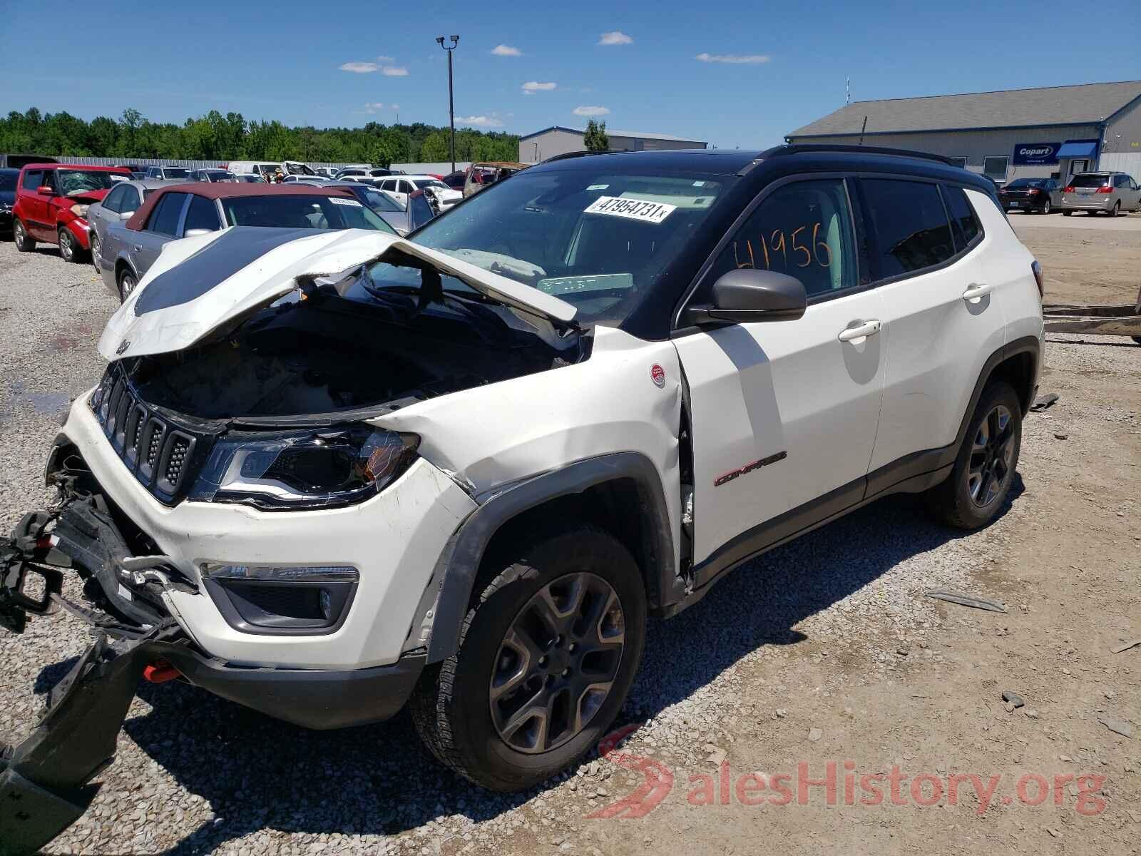 3C4NJDDB0JT211760 2018 JEEP COMPASS