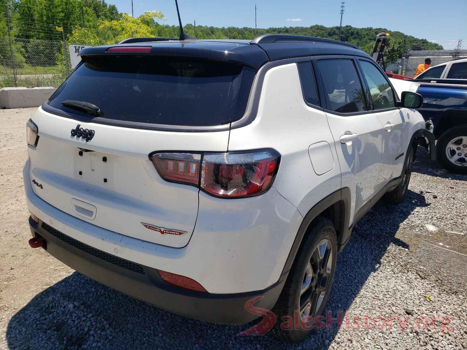 3C4NJDDB0JT211760 2018 JEEP COMPASS