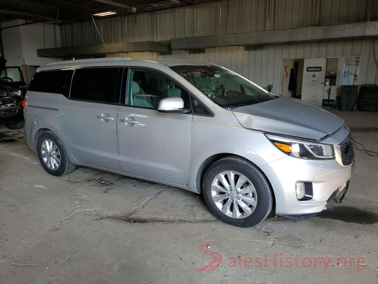 KNDMC5C19J6396048 2018 KIA SEDONA