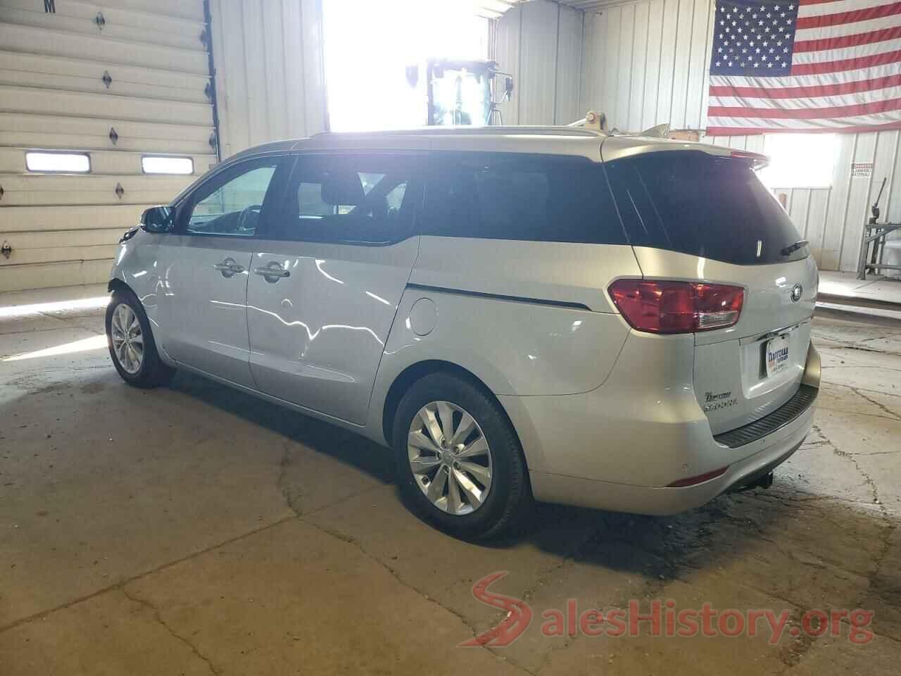 KNDMC5C19J6396048 2018 KIA SEDONA