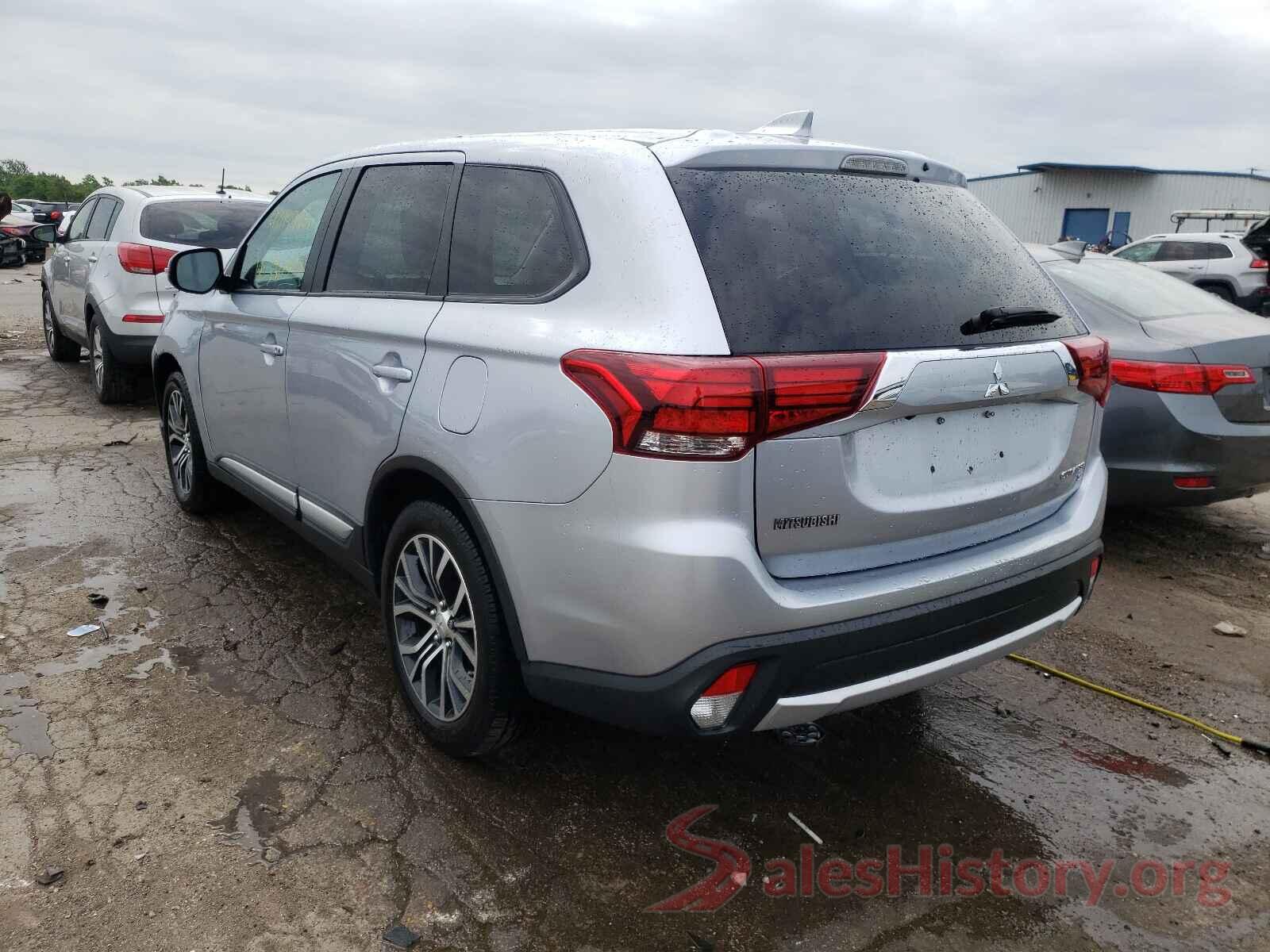 JA4AD3A38HZ035003 2017 MITSUBISHI OUTLANDER