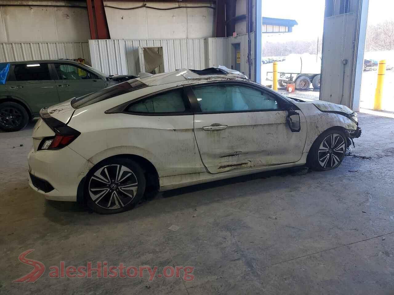 2018 HONDA CIVIC VIN 2HGFC3A35JH351173, right side view