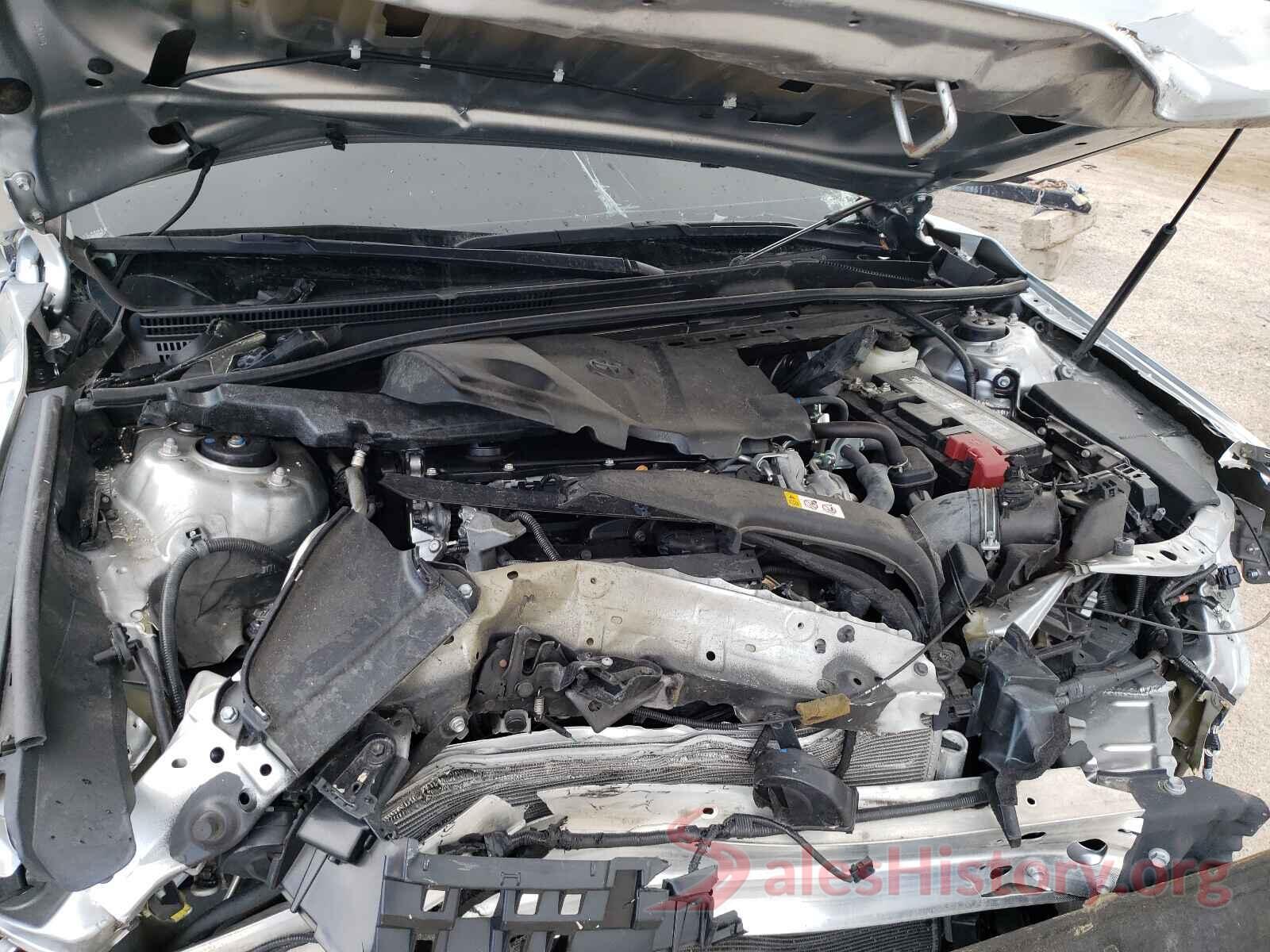 4T1B11HK7JU036016 2018 TOYOTA CAMRY