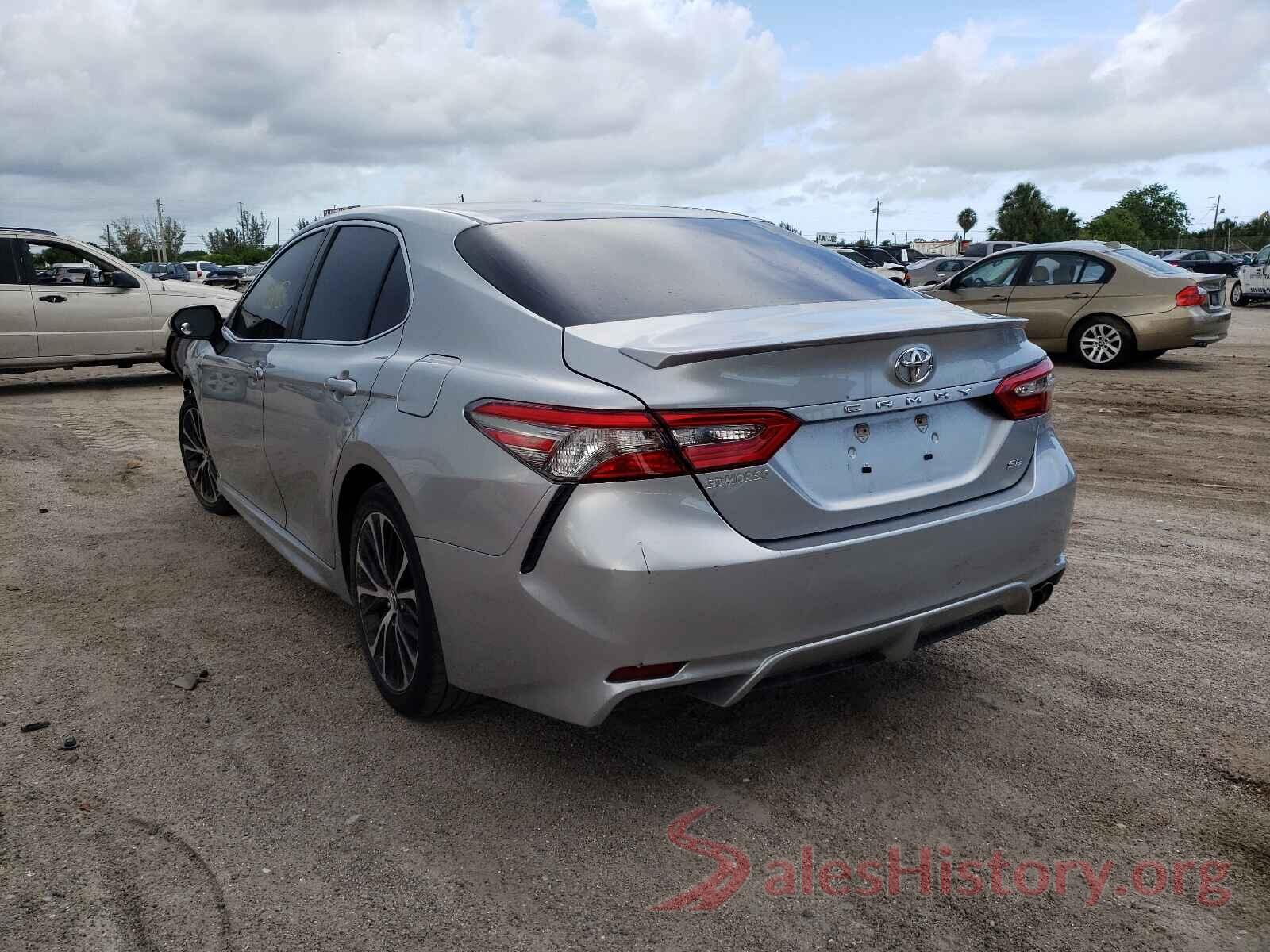 4T1B11HK7JU036016 2018 TOYOTA CAMRY