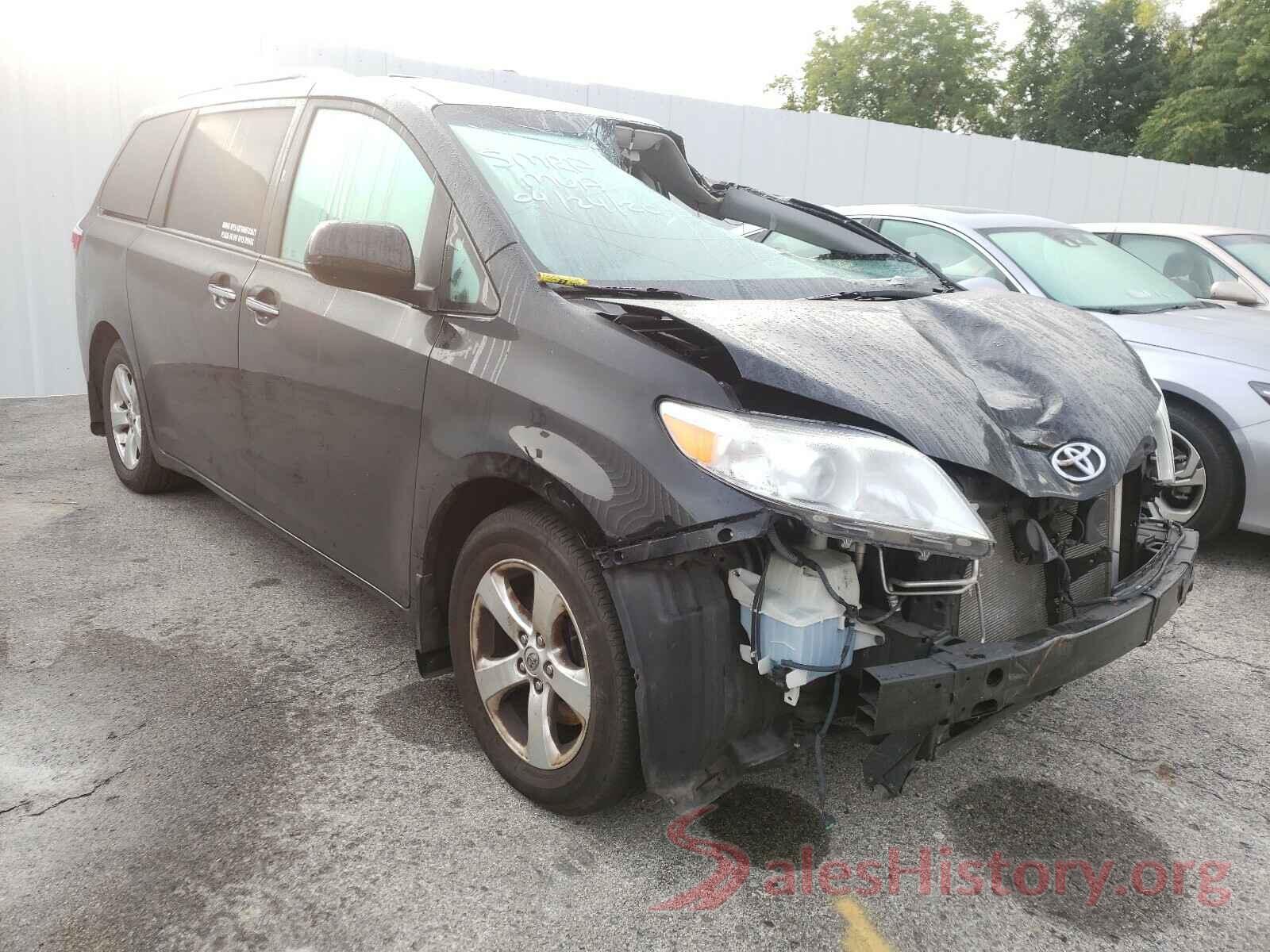 5TDYK3DC2GS713783 2016 TOYOTA SIENNA