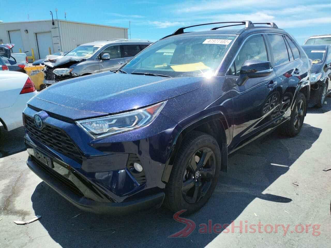 JTMEWRFVXKJ007868 2019 TOYOTA RAV4