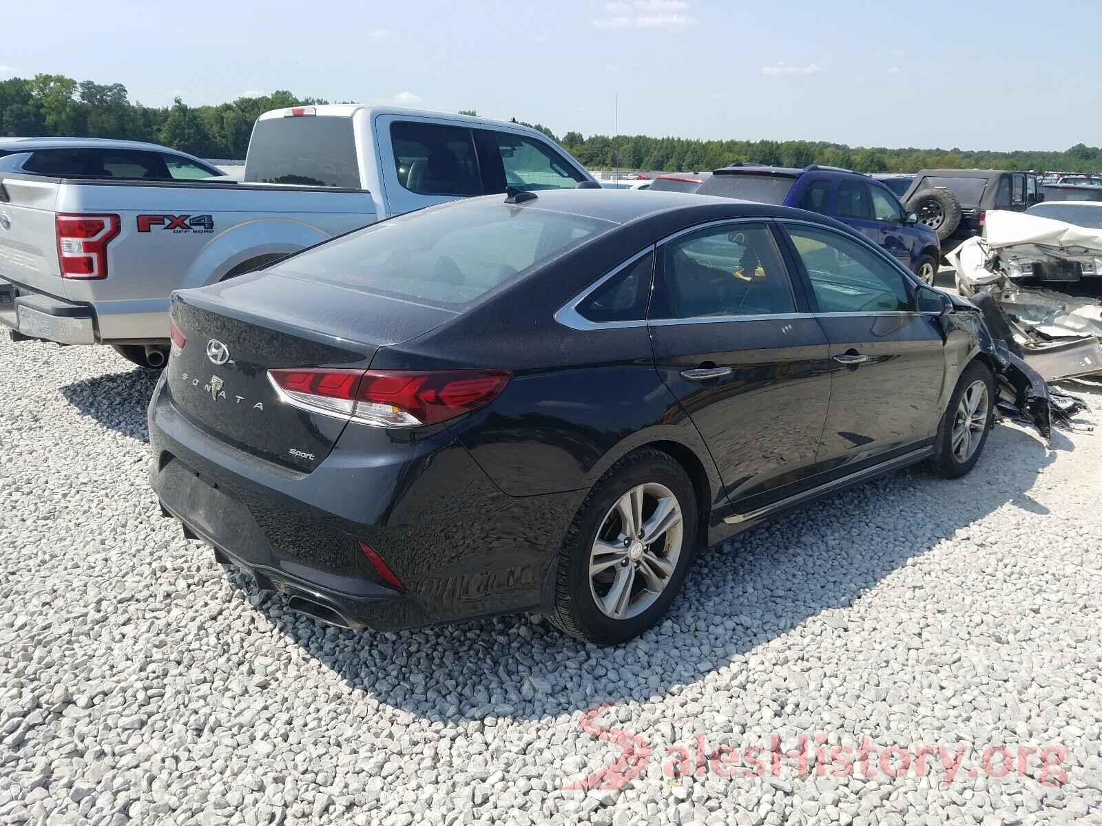 5NPE34AF3JH703670 2018 HYUNDAI SONATA