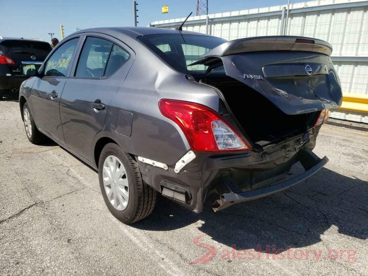 3N1CN7AP1HL819653 2017 NISSAN VERSA