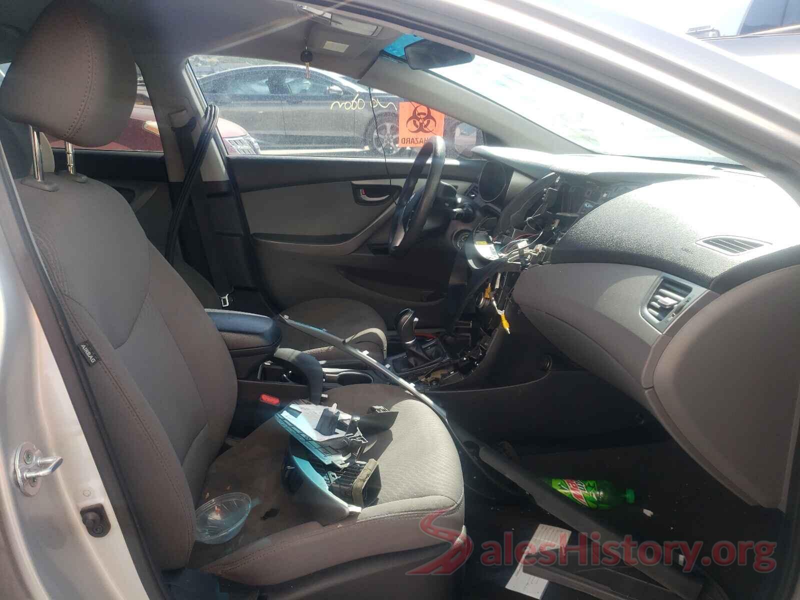 5NPDH4AE2GH714866 2016 HYUNDAI ELANTRA