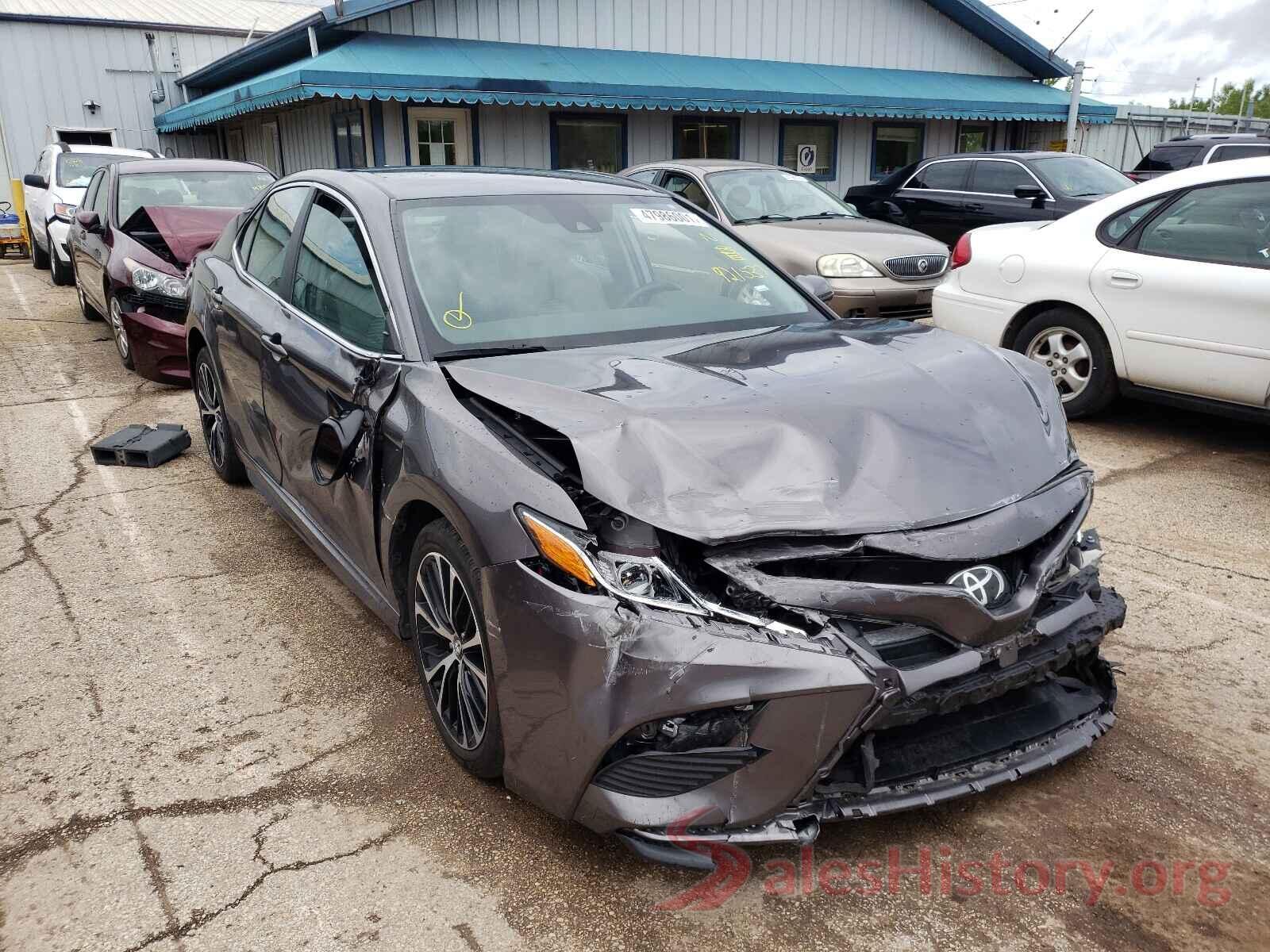 4T1G11AK8LU921537 2020 TOYOTA CAMRY