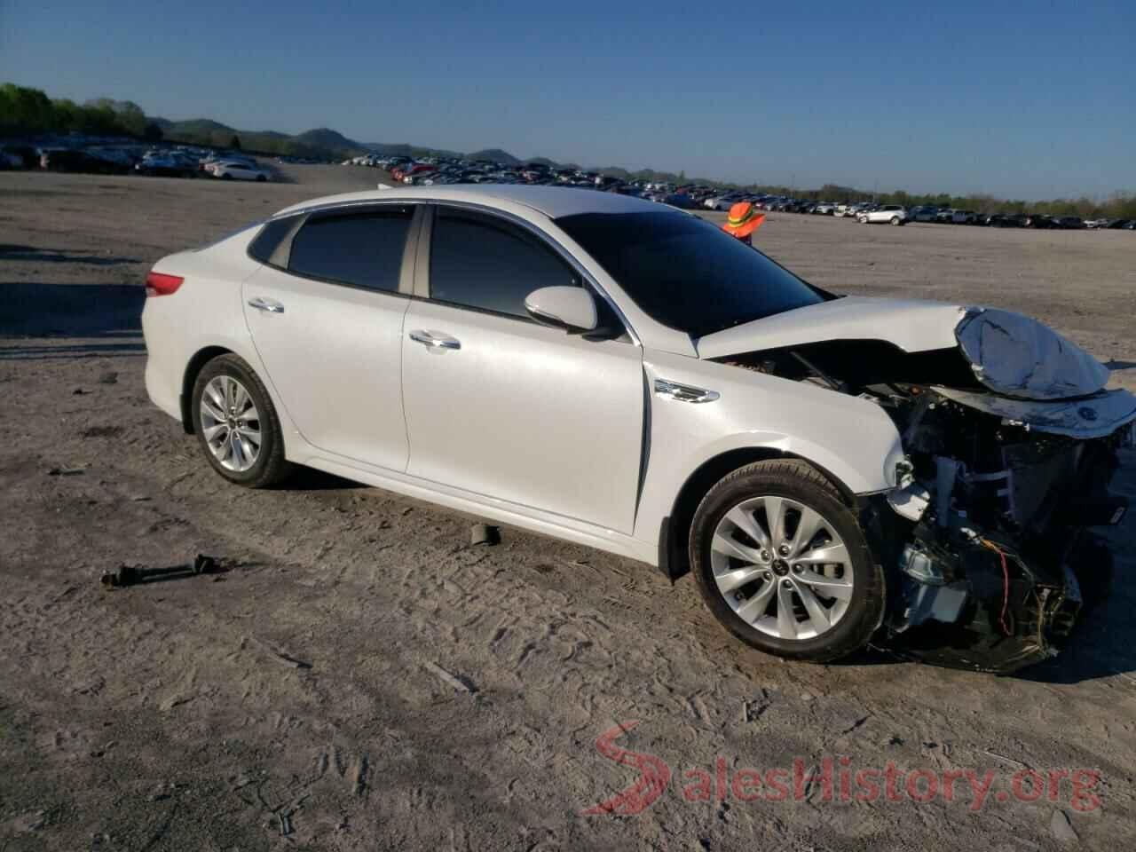 5XXGT4L36JG272068 2018 KIA OPTIMA