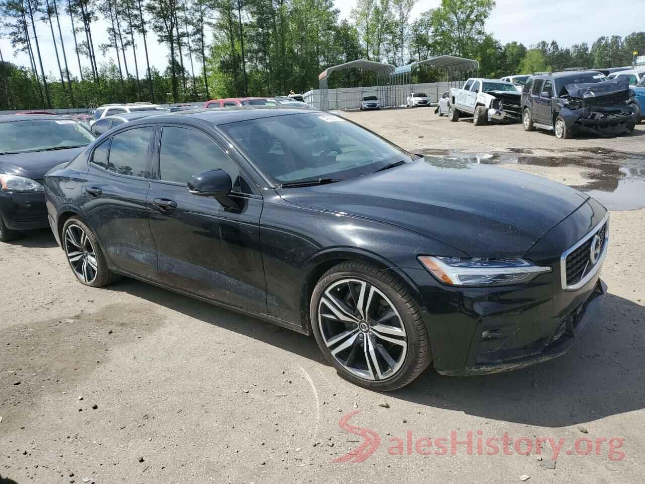 7JRA22TM4LG066590 2020 VOLVO S60