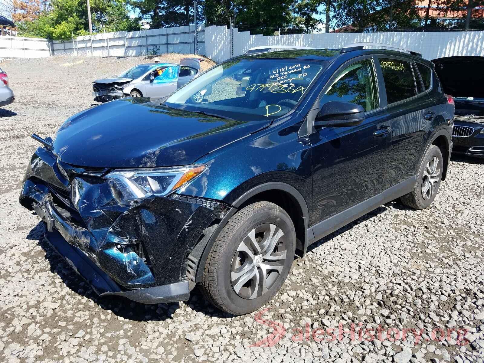 JTMBFREV0HD220887 2017 TOYOTA RAV4