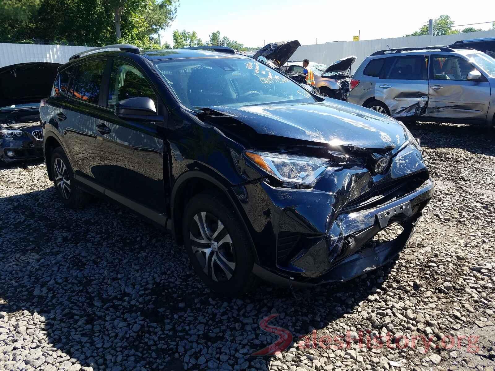 JTMBFREV0HD220887 2017 TOYOTA RAV4