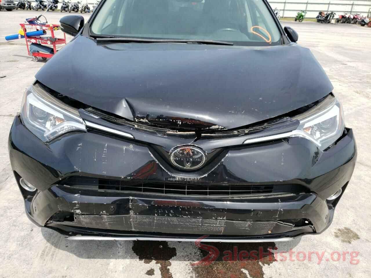 2T3YFREV5HW317693 2017 TOYOTA RAV4