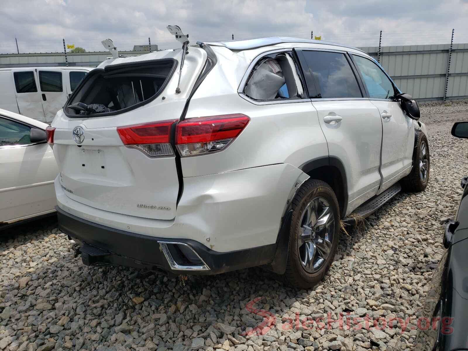 5TDDZRFHXJS872533 2018 TOYOTA HIGHLANDER