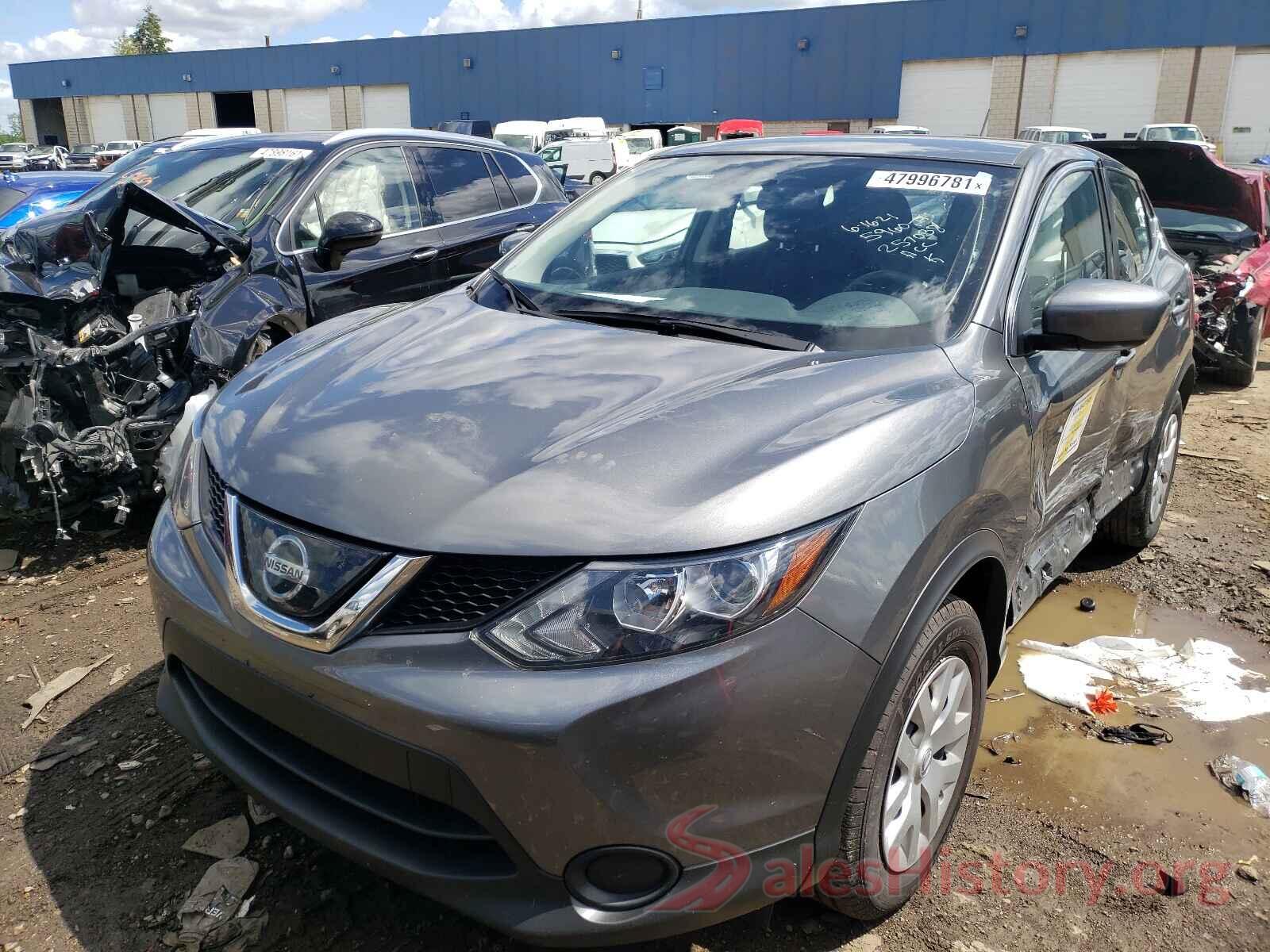 JN1BJ1CR4JW257038 2018 NISSAN ROGUE