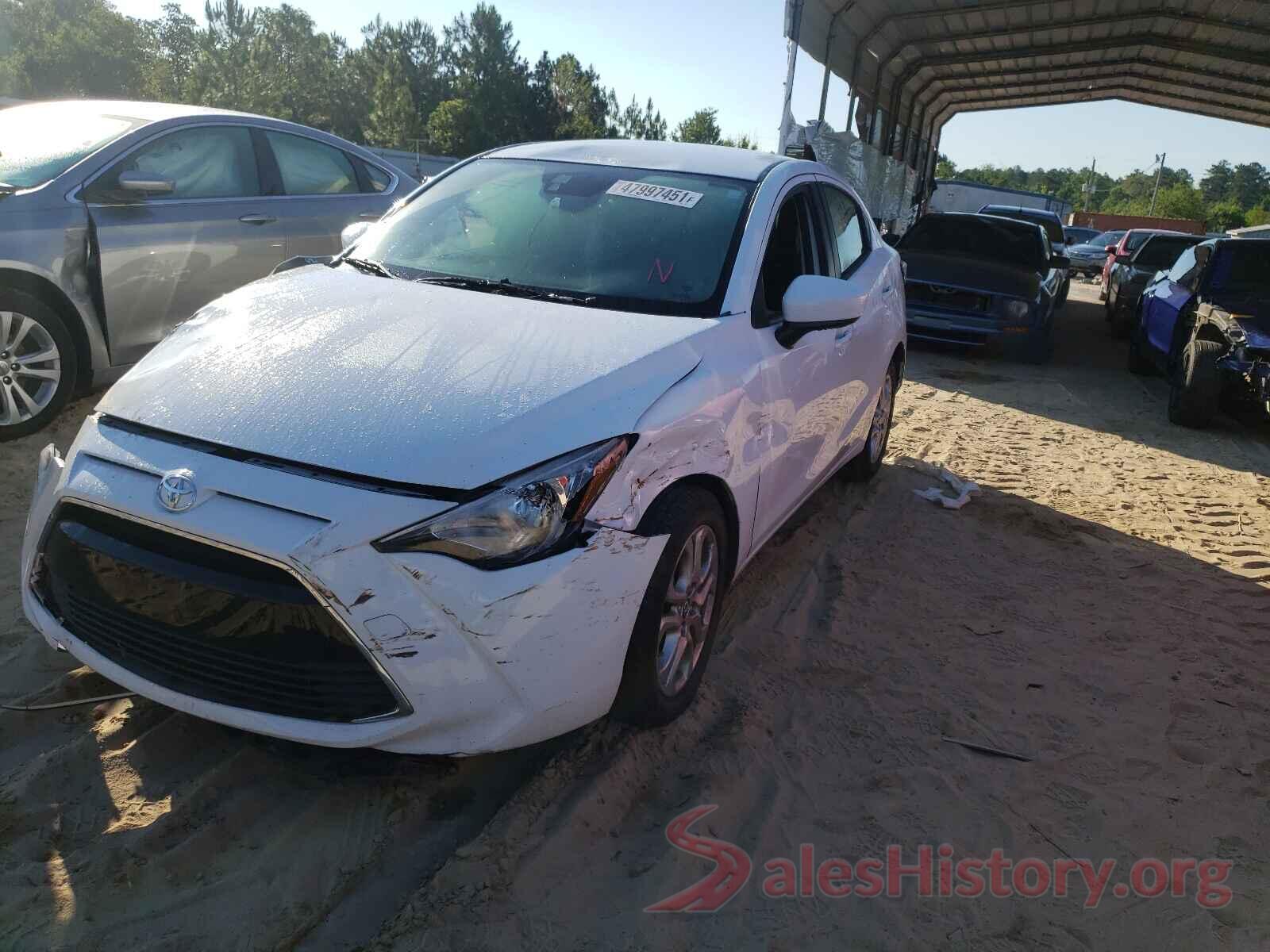 3MYDLBYV5HY184942 2017 TOYOTA YARIS