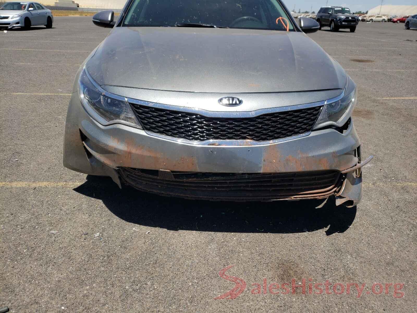 5XXGT4L33JG207811 2018 KIA OPTIMA