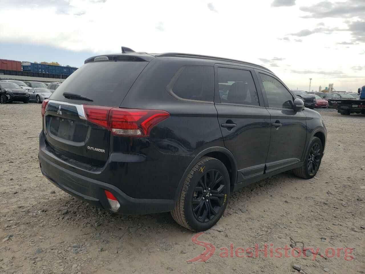 JA4AZ3A36JZ051529 2018 MITSUBISHI OUTLANDER