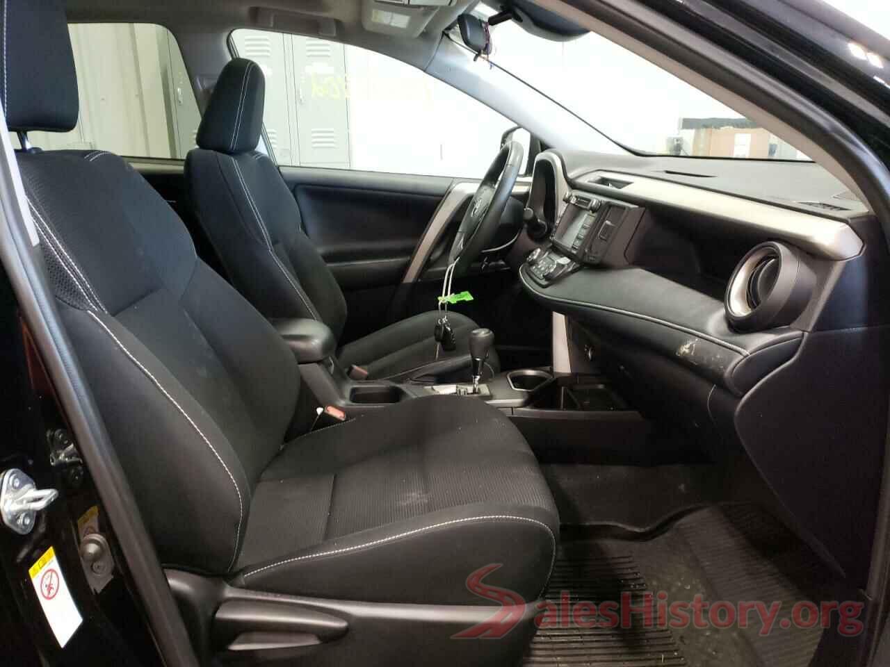 2T3RFREV8HW651043 2017 TOYOTA RAV4