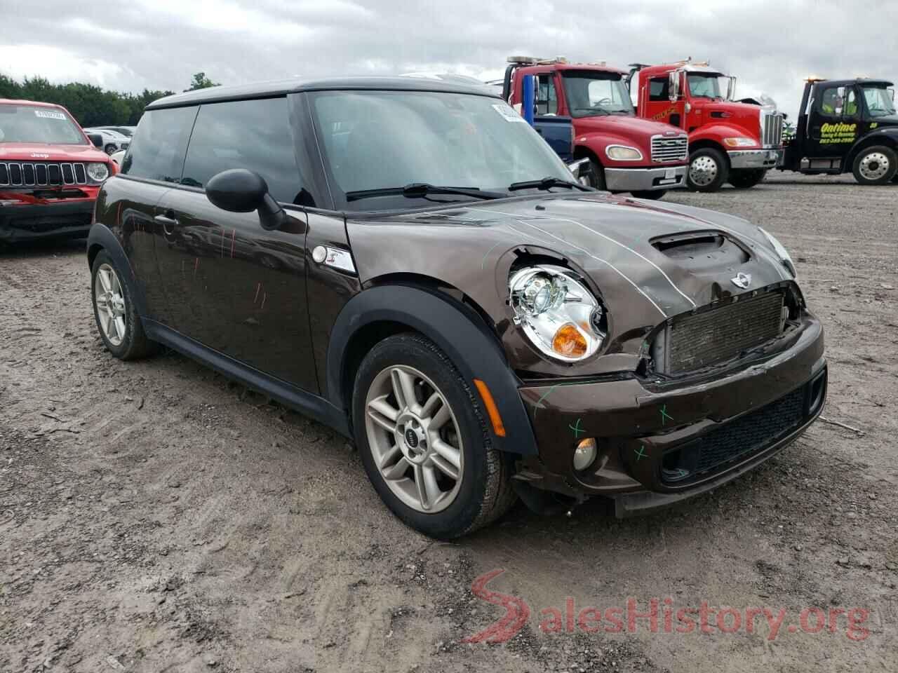 WMWSV3C57BTY14714 2011 MINI COOPER