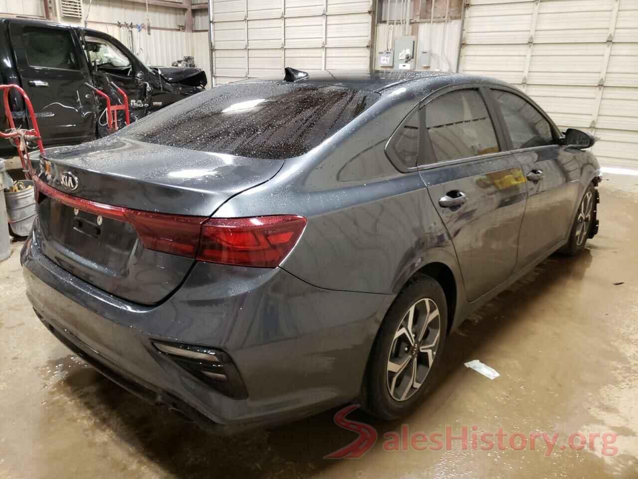 3KPF24AD2LE209569 2020 KIA FORTE