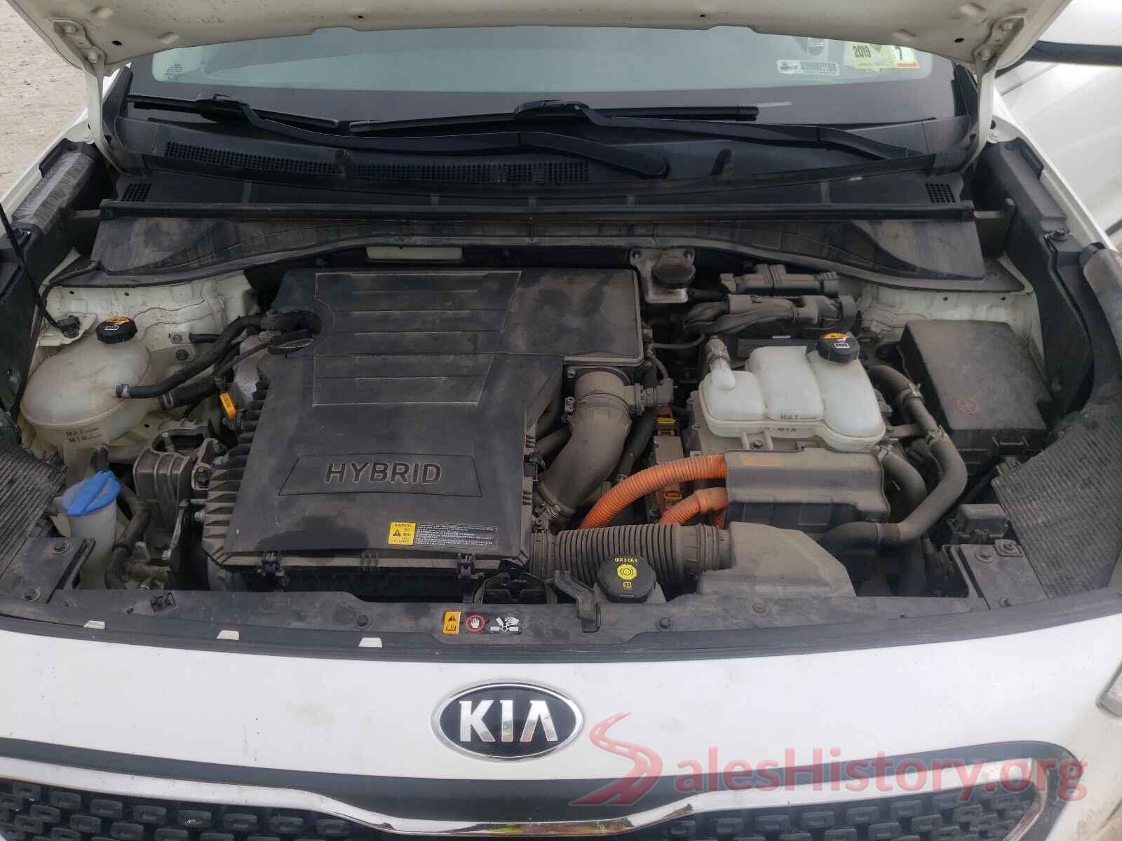 KNDCB3LC0J5121842 2018 KIA NIRO