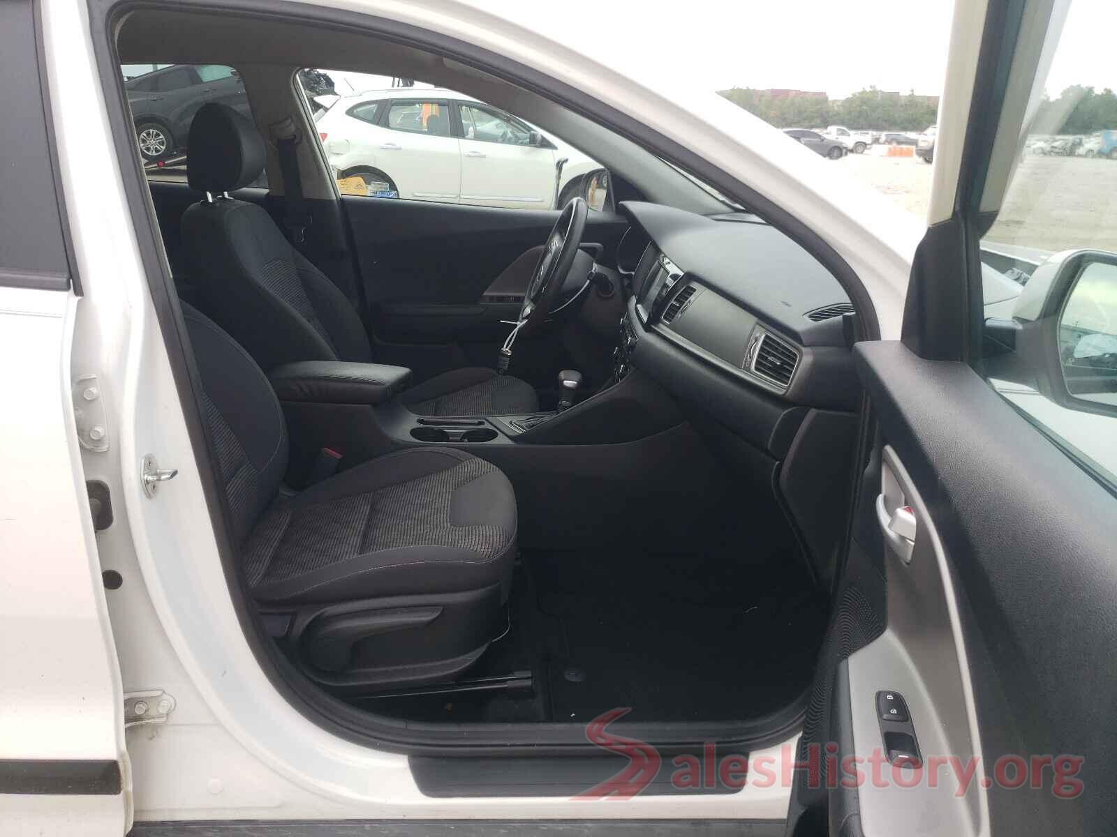 KNDCB3LC0J5121842 2018 KIA NIRO