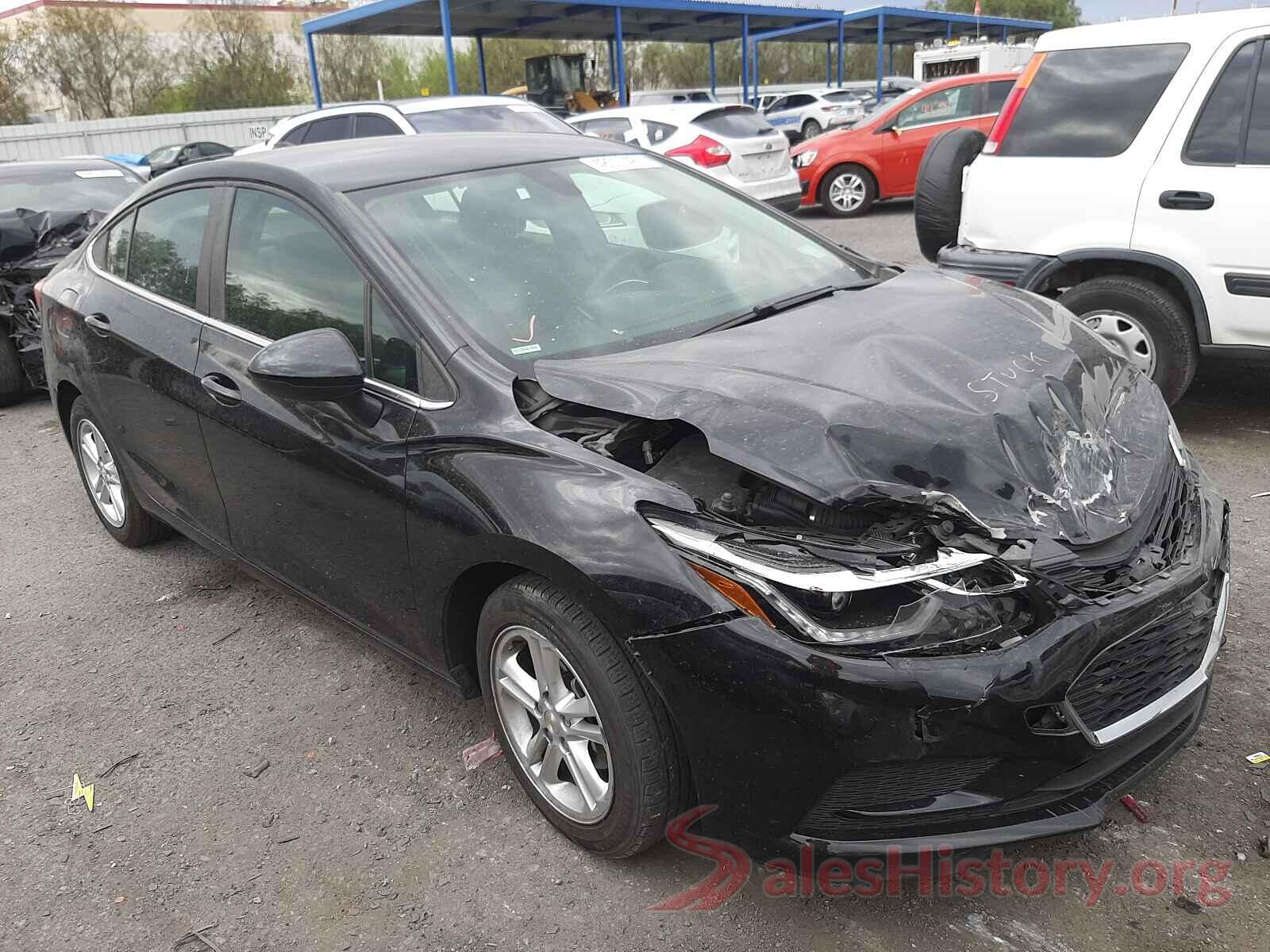 1G1BE5SM2J7164939 2018 CHEVROLET CRUZE