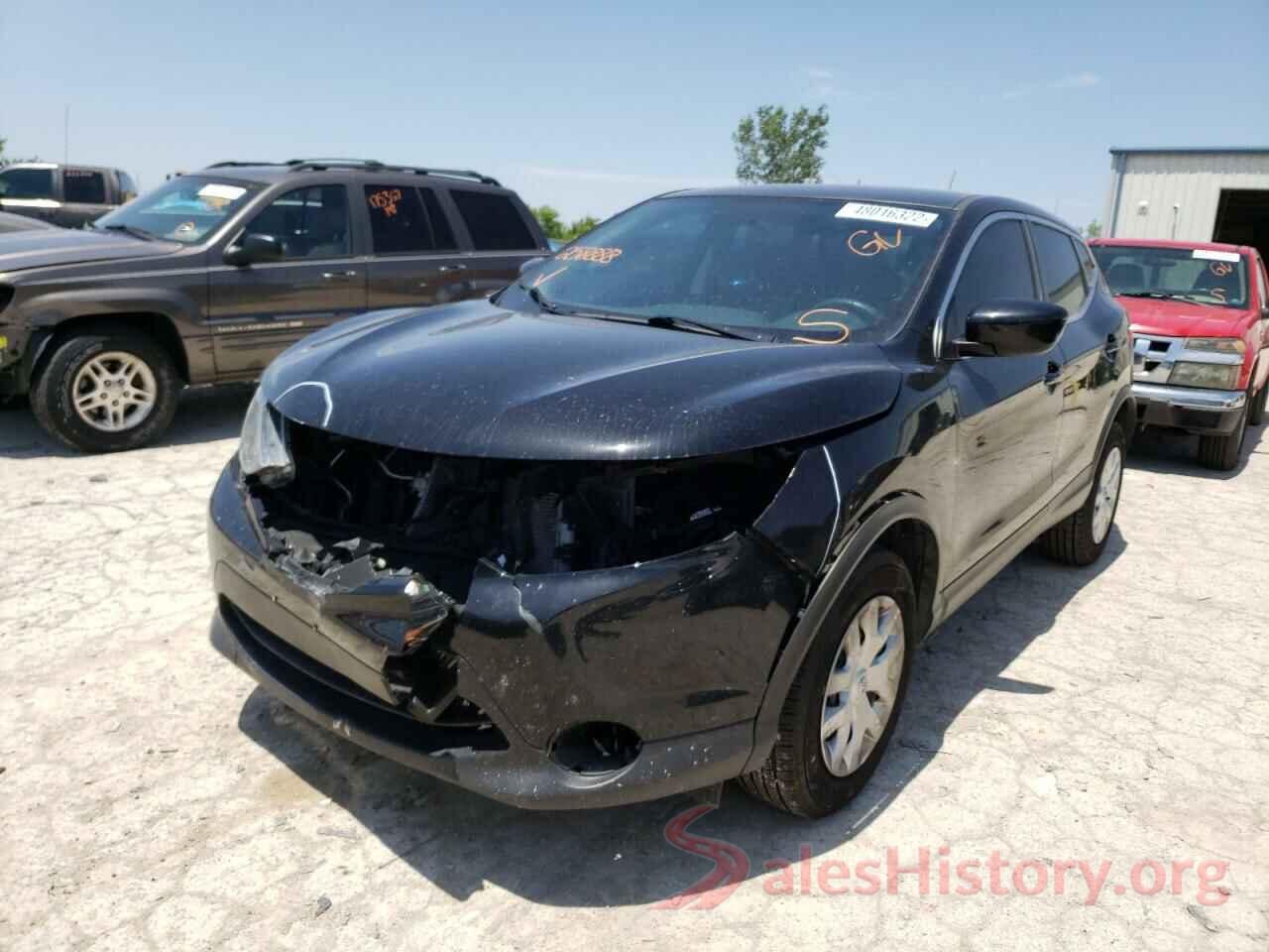 JN1BJ1CR1JW258888 2018 NISSAN ROGUE