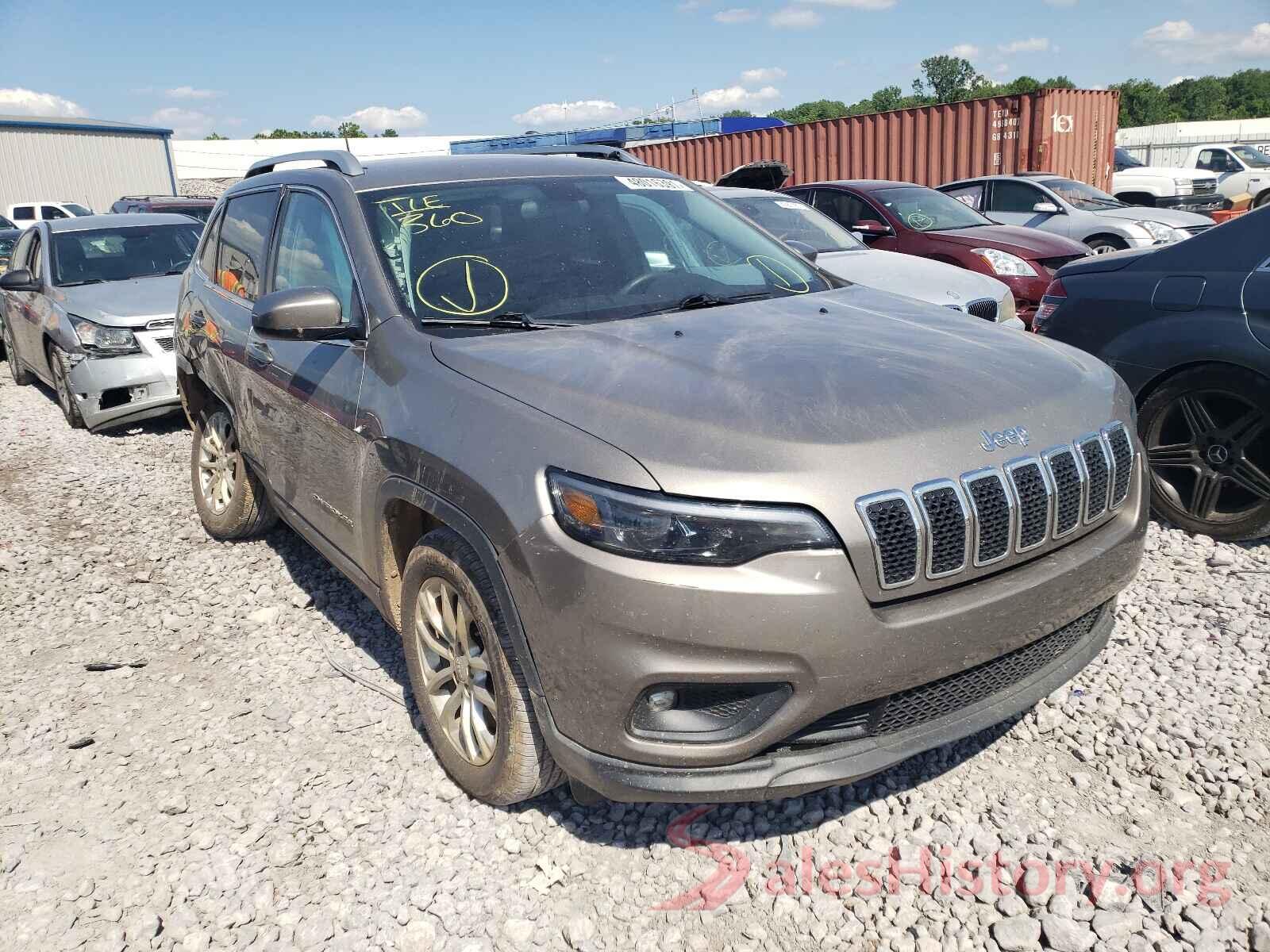 1C4PJLCB4KD241257 2019 JEEP CHEROKEE