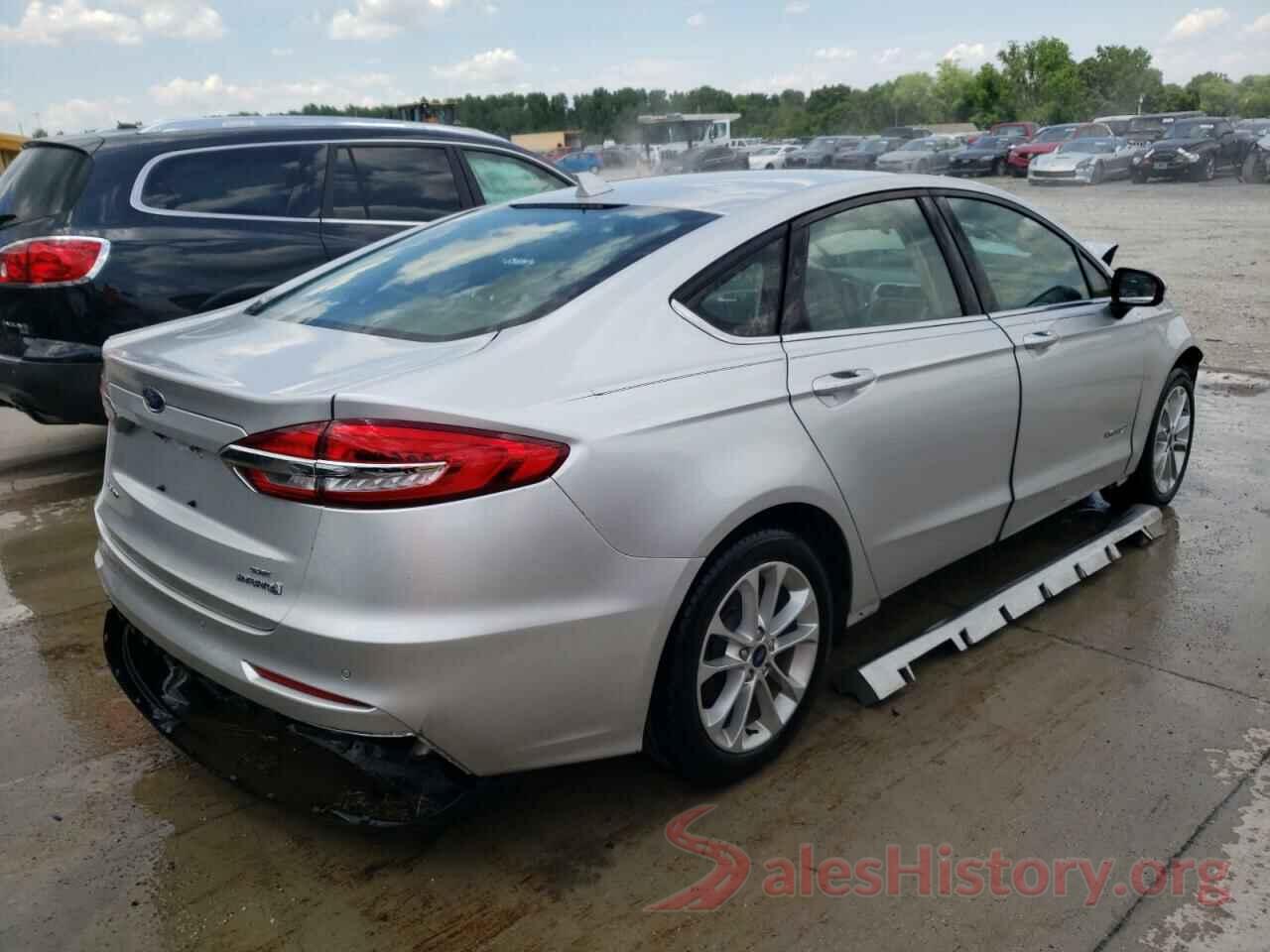 3FA6P0LU3KR133395 2019 FORD FUSION