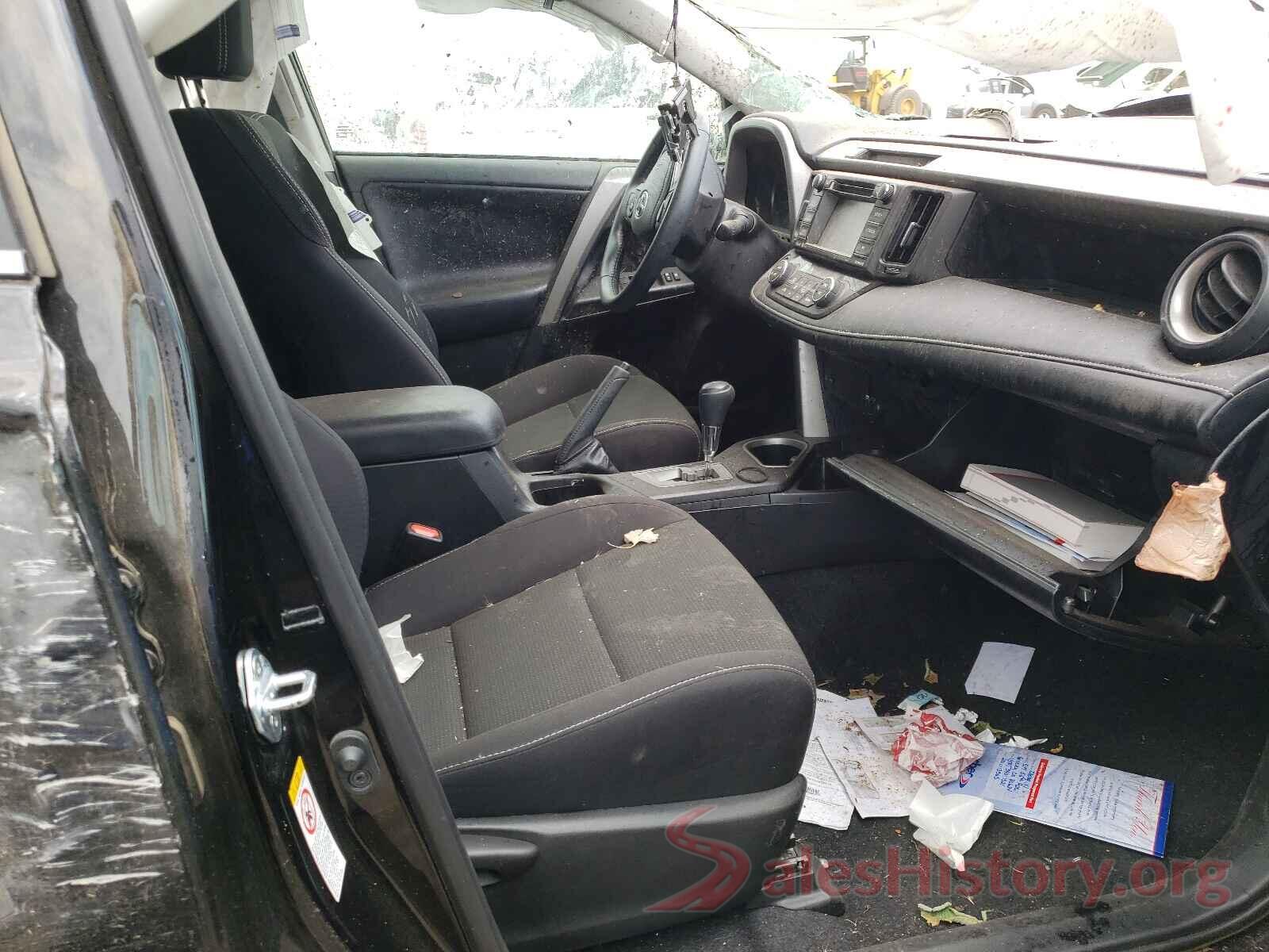 2T3RFREV3JW796044 2018 TOYOTA RAV4