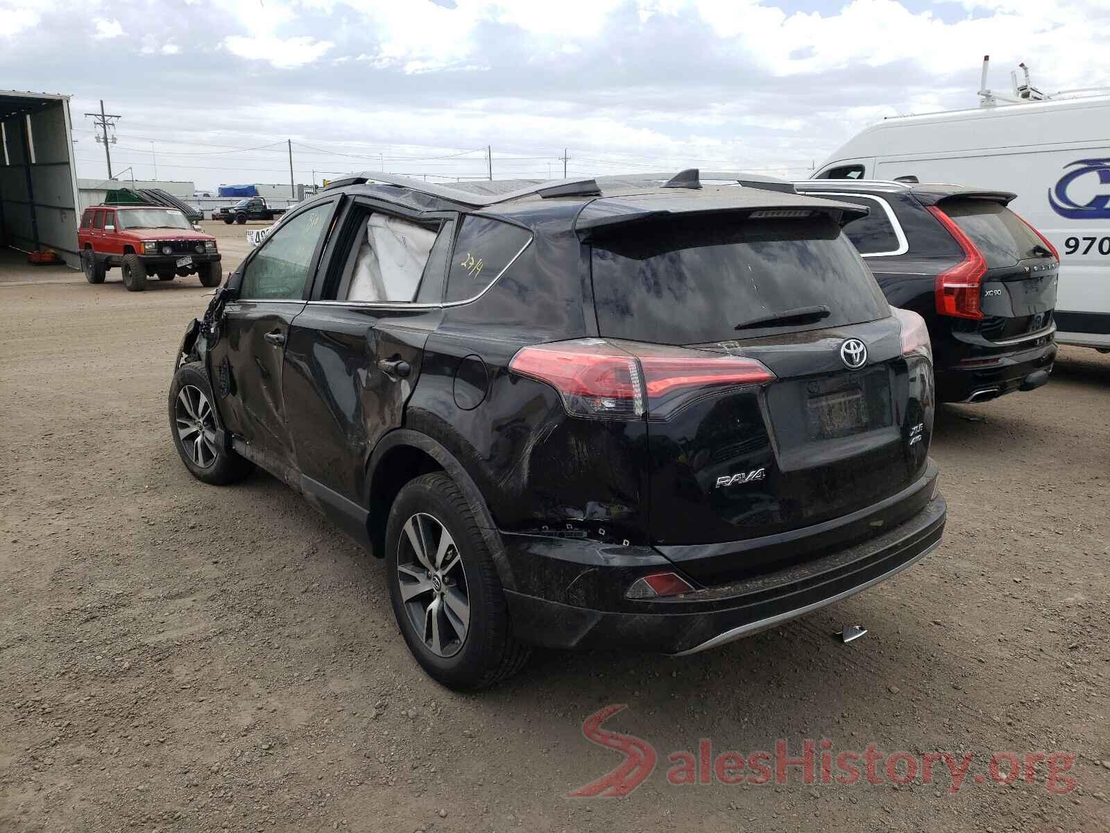 2T3RFREV3JW796044 2018 TOYOTA RAV4