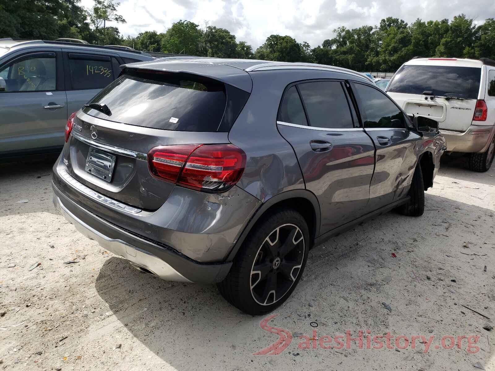 WDCTG4EB8JJ489814 2018 MERCEDES-BENZ GLA-CLASS