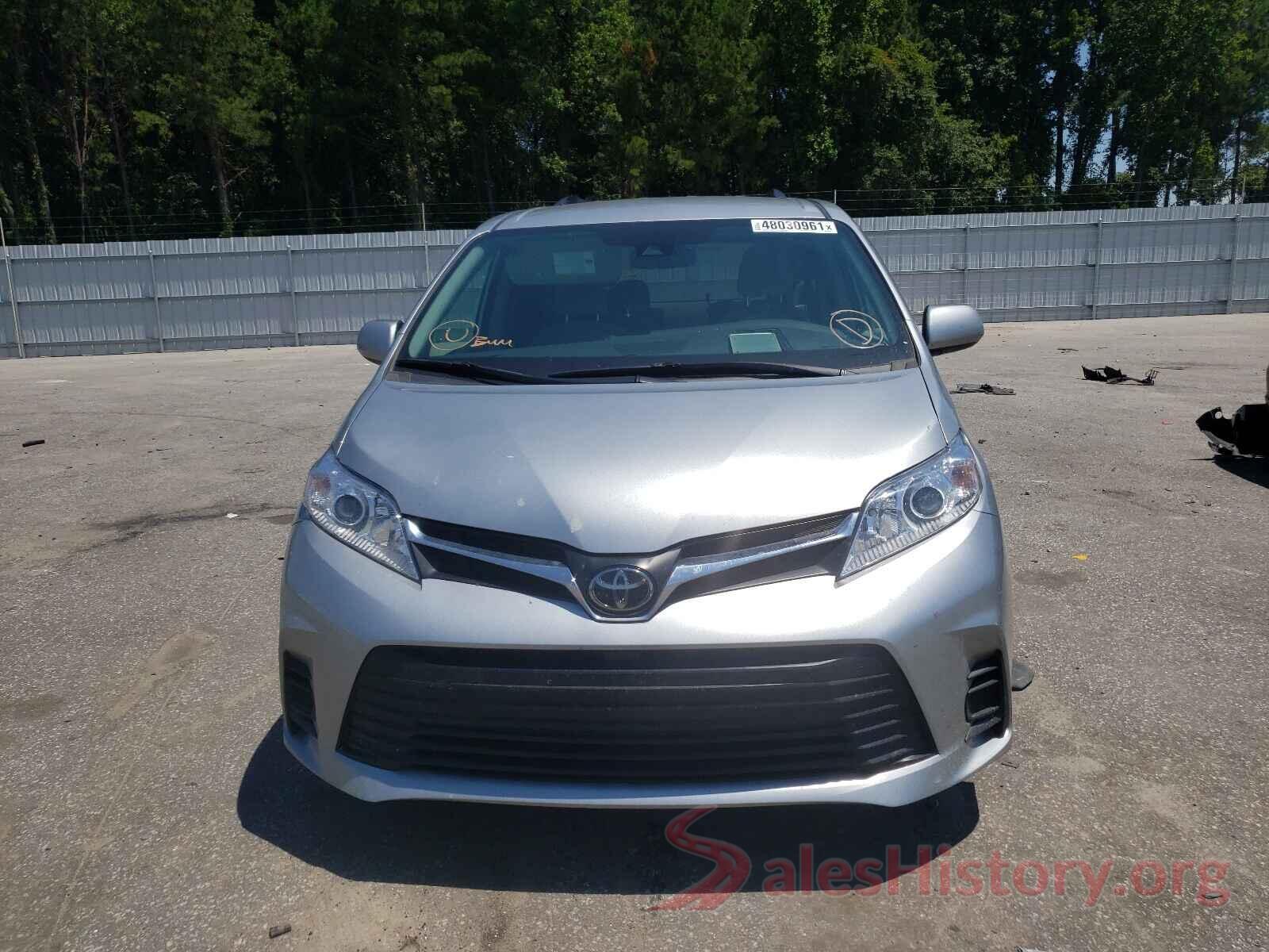 5TDKZ3DCXLS045453 2020 TOYOTA SIENNA