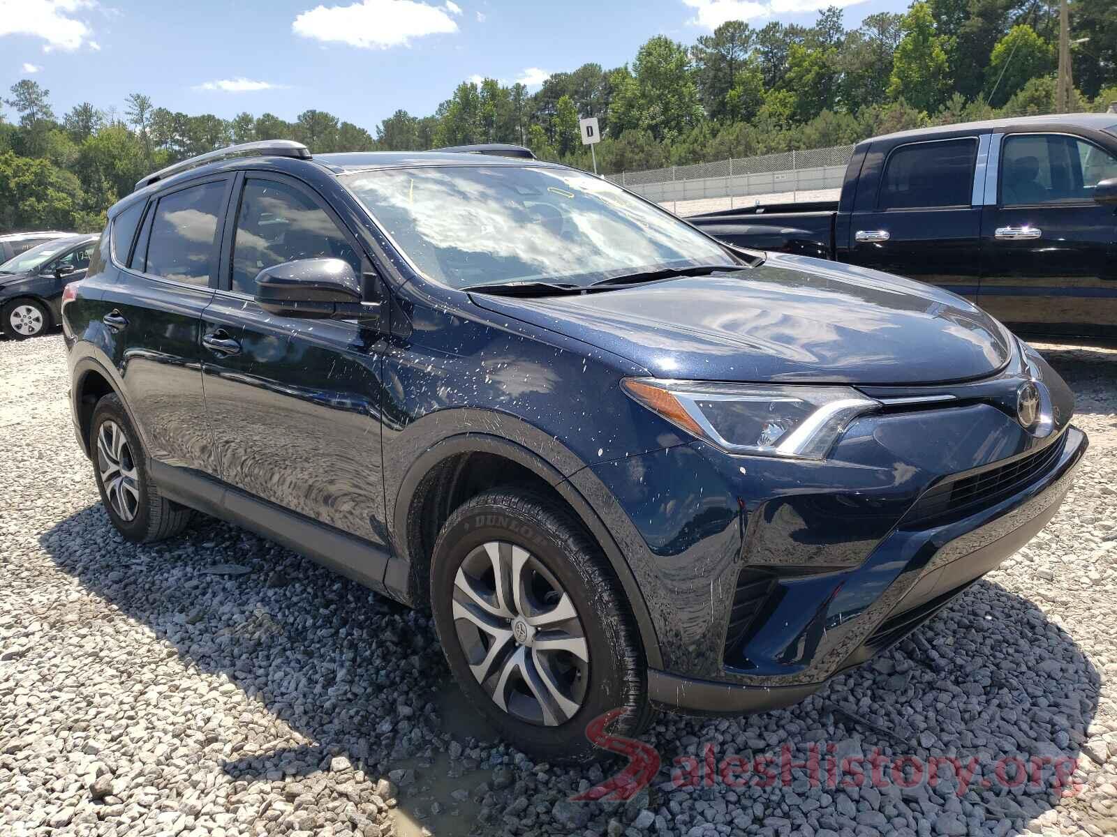 JTMZFREV8JJ746061 2018 TOYOTA RAV4