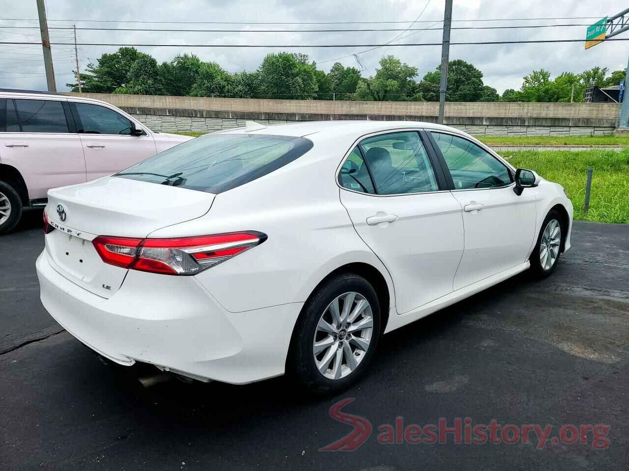 4T1B11HK6KU243319 2019 TOYOTA CAMRY