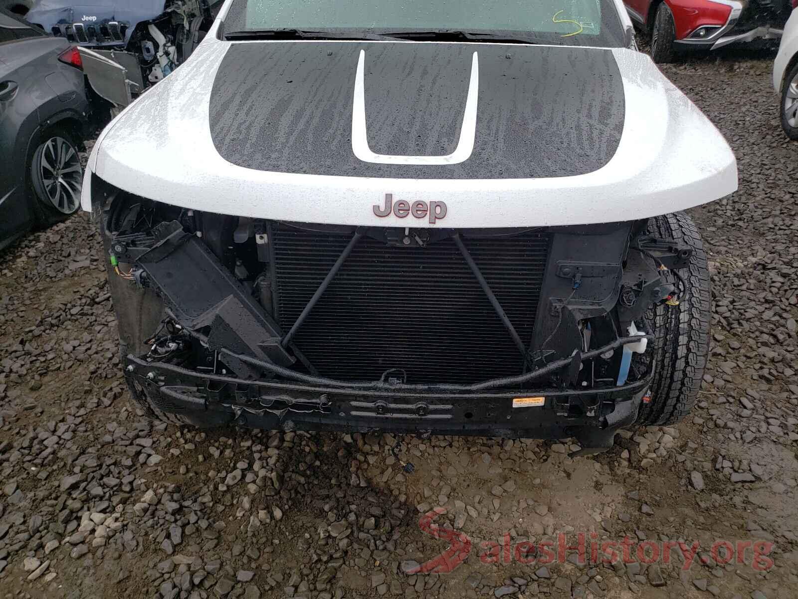 1C4RJFLG8KC810526 2019 JEEP CHEROKEE