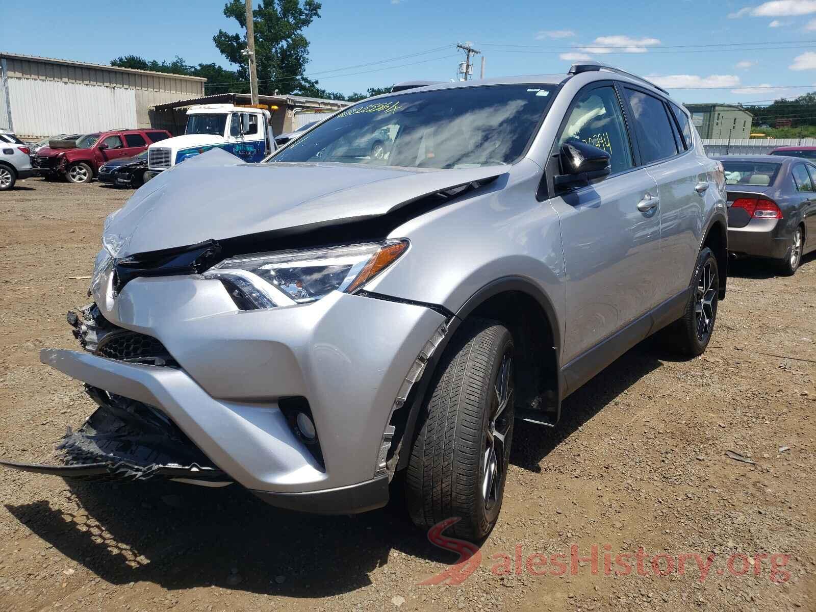 JTMJFREV9JJ250697 2018 TOYOTA RAV4